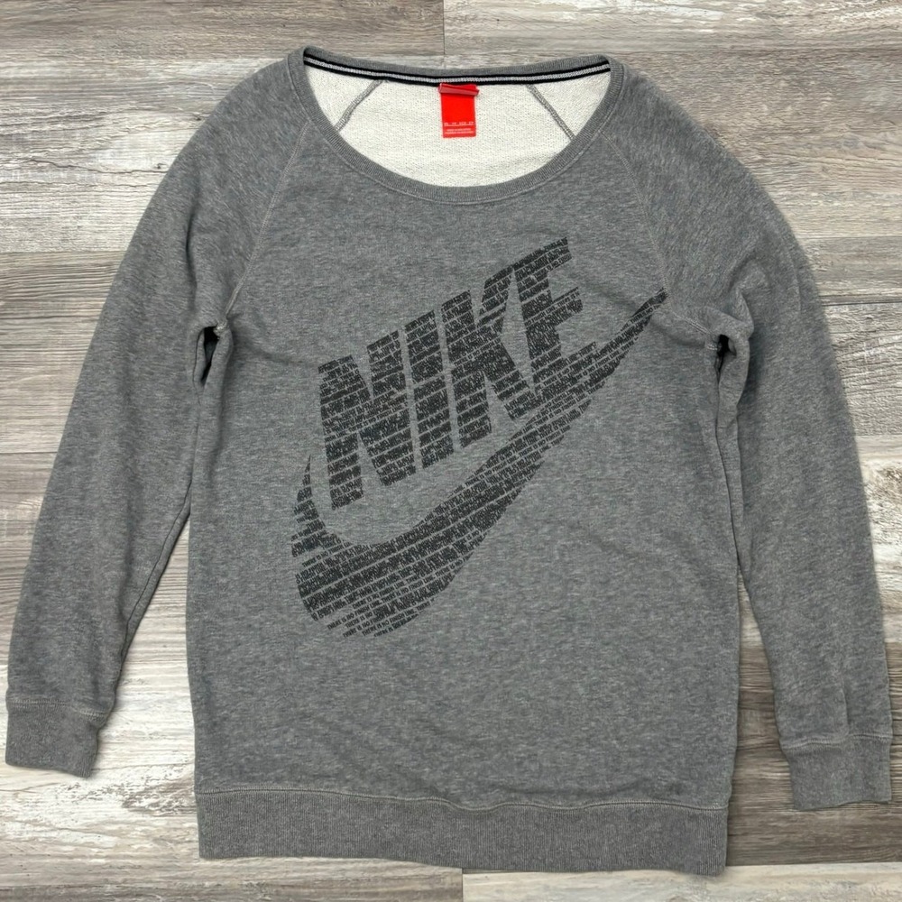 Nike Rally Boyfriend Crew Gray Womens XS Big Spellout Center Swoosh‎ Sweatshirt